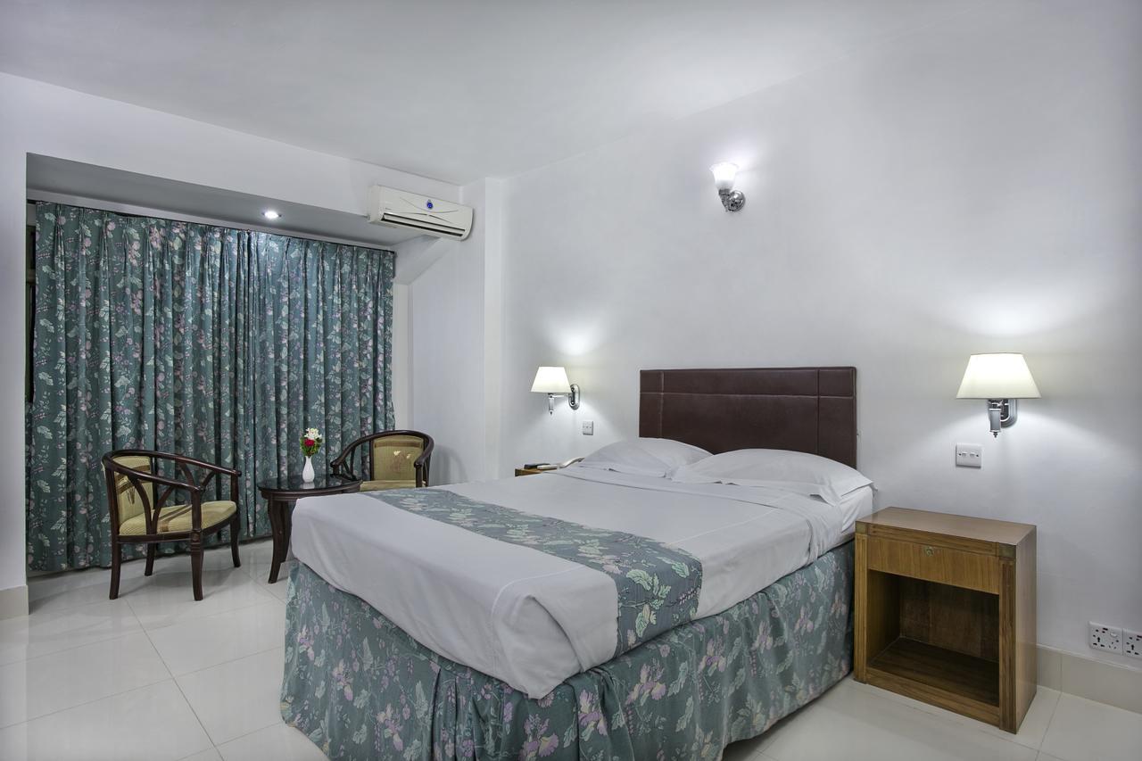 Hotel Purbani International Ltd. Dhaka Exteriör bild